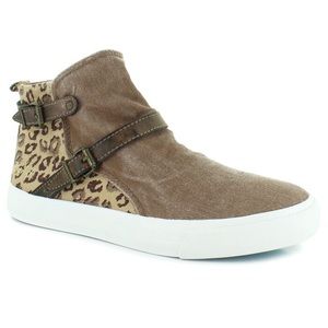 NIB Blowfish Malibu Mayleen BOHO Canvas Distressed Hi-Top Bootie -SIZE 10